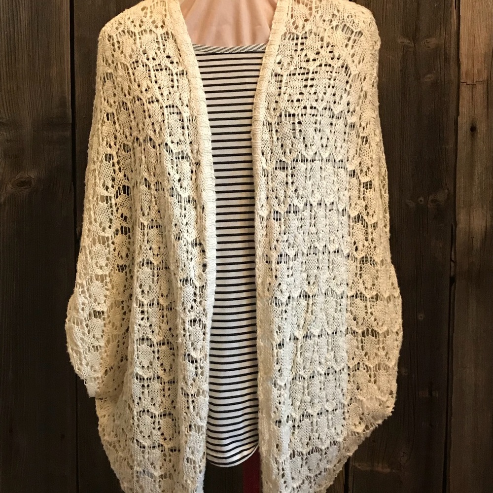 Altar’d State, 3/4 length sleeve